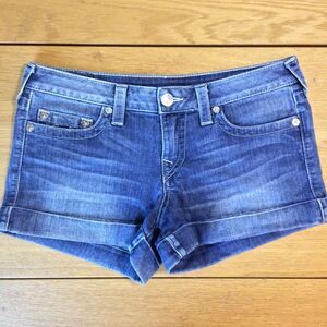 True religion rolled shorts medium wash 31